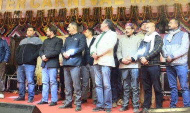 मंत्री अनिरुद्ध सिंह रहे  विंटर कार्निवाल मनाली के दूसरी सांस्कृतिक संध्या के मुख्यातिथि