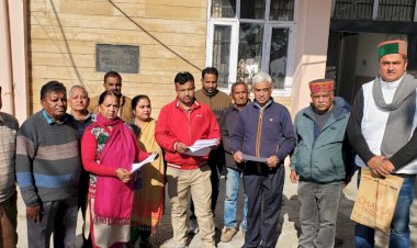 अनुसूचित जाति और जनजाति वर्ग के  प्रशासनिक अधिकारी और विधायक पर अभद्र टिप्पणी करने वालों पर हो कार्रवाई : आशीष कुमार