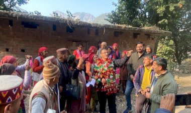 शिलाई क्षेत्र में बैकवर्ड सब एरिया प्लान के तहत चल रहे कार्यों में लायें तेजी : सुमित खिमटा