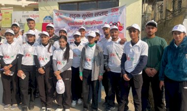 माय भारत स्वयंसेवक कर रहे सड़क सुरक्षा के लिए जागरूक