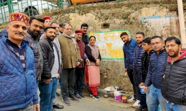 शिमला में भाजपा ने कसुम्पटी से शुरू किया दीवार लेखन, नरेंद्र मोदी तीसरी बार बनेंगे देश के प्रधानमंत्री: भारद्वाज