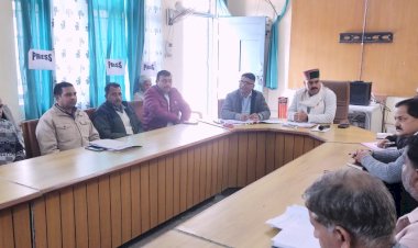 विधायक इंद्र दत्त लखनपाल ने खंड स्तरीय अधिकारियों को दिए निर्देश