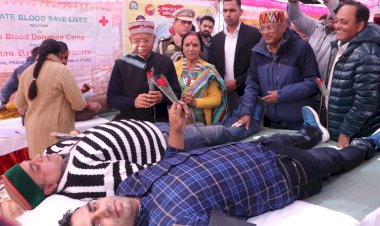 राज्यपाल ने रामलल्ला प्राण प्रतिष्ठा के अवसर पर रक्तदान शिविर का शुभारम्भ किया