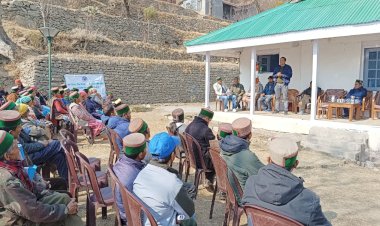 किन्नौर जिला की निचार पंचायत के वन विश्राम गृह उरनी में आयोजित किया गया विभागीय जागरूकता शिविर