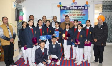 लोकतंत्र की मजबूती के लिए सभी पात्र युवा मतदाता सूची में दर्ज करें अपना नाम : एल.आर. वर्मा