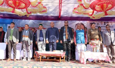 सभी गारंटियों को चरणबद्व तरीके से किया जाएगा पूरा : गोमा