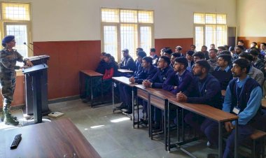 सेना भर्ती कार्यालय शिमला के अधिकारियों ने आईटीआई जुन्गा के विद्यार्थियों को संबोधित किया