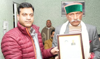 सूचना एवं जन सम्पर्क विभाग में सेवानिवृत्ति समारोह का आयोजन