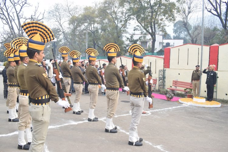 कोर्ट परिसर में  गणतन्त्र दिवस के अवसर पर फहराया तिरंगा  : चिराग भानु सिंह