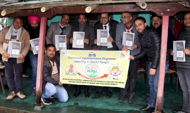 कांगड़ा जिला के कुपोषित बच्चों का स्वास्थ्य संवारेगा भरपूर, बच्चों तक पहुंचेगी पौष्टिक तत्वों से युक्त चाकलेट बार, डीसी ने किया अभियान का शुभारंभ