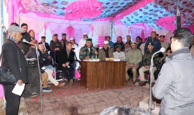 सरकार गांव के द्वार कार्यक्रम में आए 113 आवेदन, 45 का मौके पर निपटारा..आपदा प्रभावितों को समय पर मिले मुआवजा-जगत सिंह नेगी