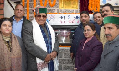 सुरक्षित जलापूर्ति एक स्वस्थ अर्थव्यवस्था का आधार : डॉ. शांडिल