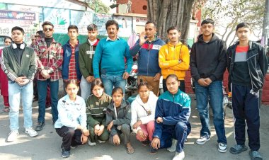 एथलेटिक टीम सिरमौर से अहमदाबाद गुजरात के लिए रवाना