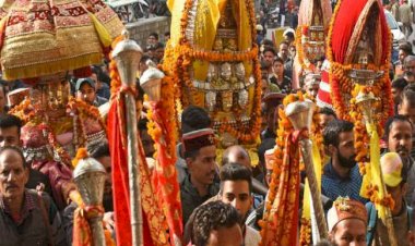 छह हैंगर के लिए लगी 3.25 करोड़ रुपये की बोली  -एडीएम नागपाल एक्जीबिशन सर्विस चंडीगढ़ ने लगाई सबसे अधिक बोली