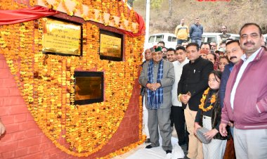 प्रदेश सरकार की योजनाएं हिमाचल को बनाएगी आत्मनिर्भर - डॉ. शांडिल