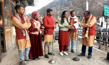 कुल्लू में फोक मीडिया के माध्यम से जागरूकता कार्यक्रम का आयोजन