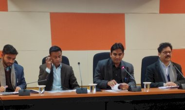 एयरपोर्ट विस्तारीकरण: जनहितों और सुझावों को रखा जाएगा सर्वोपरि : डीसी