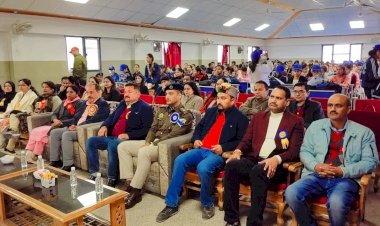 नाहन कॉलेज में सड़क सुरक्षा पर जागरूकता, पुलिस व सड़क सुरक्षा क्लब ने आयोजित किया कार्यक्रम