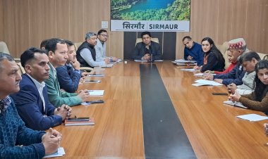 सिरमौर जिला में स्वीप गतिविधियों से बढ़ाया जायेगा मतदान प्रतिशत : गौरव महाजन