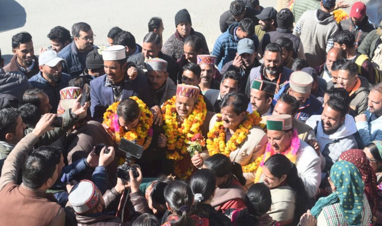 मुख्य संसदीय सचिव संसदीय सचिव ने  मणिकर्ण घाटी में 70 लख रुपए की लागत से निर्मित सामुदायिक भवन छिंजरा का लोकार्पण किया