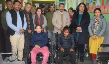 दिव्यांगजनों को बेहतर सुविधाएं उपलब्ध करवाने के लिए जिला  प्रशासन प्रयासरत-  डी.सी कुल्लू