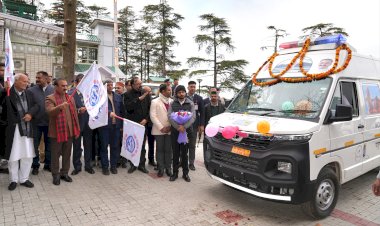 मुख्यमंत्री ने 1962 मोबाइल पशु चिकित्सा सेवा का शुभारम्भ किया