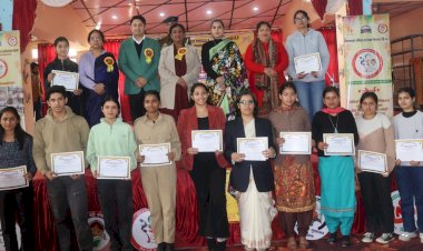 महिलाओं के सशक्तिकरण के लिए उनका शिक्षित एवं स्वावलंबी होना जरूरी - राखिल काहलों