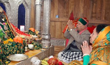 प्रतिभा सिंह ने शिवरात्रि मेले में पधारे देवी देवताओं से उनका आर्शीवाद लिया