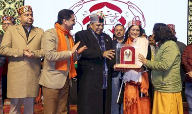 स्वास्थ्य मंत्री ने की मंडी शिवरात्रि मेले की सांस्कृतिक संध्या की अध्यक्षता