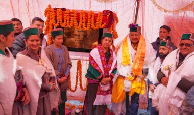 बागवानी मंत्री ने किया छोटा कंबा-पलिंगी सड़क का शिलान्यास