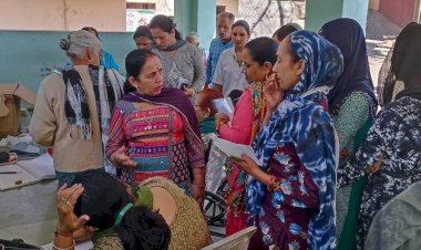 रामकुंडी नाहन में मुफ्त कैंप में 144  मरीजों  ने करवाई स्वास्थ्य जाँच