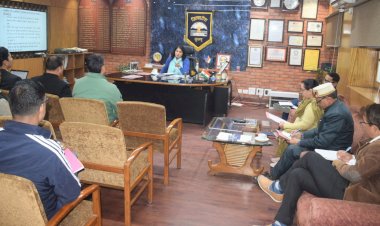 कुल्लू :  सहायक रिटर्निंग अधिकारी की अध्यक्षता में प्रशिक्षण कार्यशाला का आयोजन