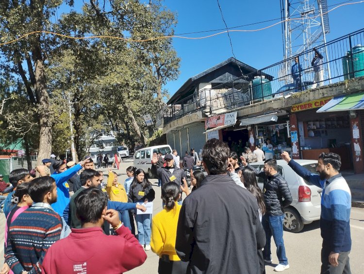 केरल में वामपंथियों द्वारा सिद्धार्थ की हत्या के विरोध में किया धरना प्रदर्शन - अभाविप