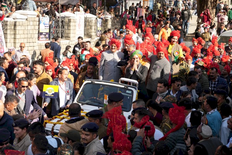 मुख्यमंत्री ने अन्तरराष्ट्रीय शिवरात्रि मेले का विधिवत् शुभारंभ किया, बाग़ी विधायकों पर साधा निशाना