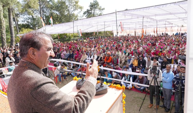 प्रदेश के लोगों से विश्वासघात करने वालों को जनता माफ नहीं करेगी: मुख्यमंत्री