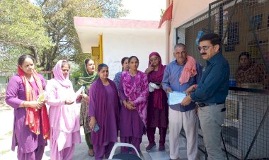 डटवाड़ा और धमांदरी में डोर-टू-डोर अभियान से दिया “जिंदगी चुने, नशा नहीं“ का संदेश