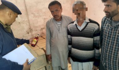देशी शराब की 704 बोतलें पकड़ी, पुलिस ने धरे दो आरोपी