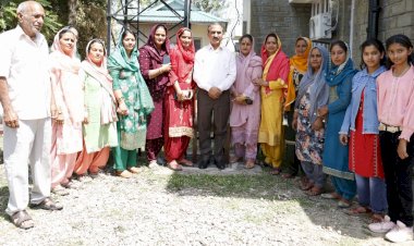 सुधीर बागियों के सरगना, 15 करोड़ रुपये से अधिक मिले होंगे : मुख्यमंत्री