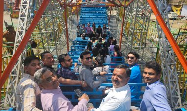 शिवरात्रि मेले में निराश्रित और विशेष बच्चों संग झूला झूले डीसी मंडी