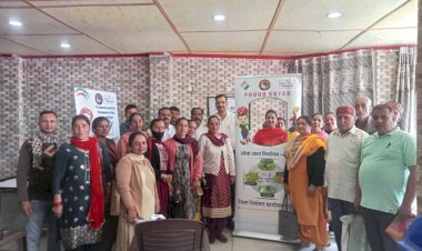 मतदाता पंजीकरण एवं मतदान के लिए किया जागरूक