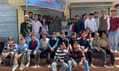 गद्दी छात्र कल्याण संघ हि.प्र. द्वारा बसोआ पर्व के अवसर पर हिमाचल प्रदेश विश्वविद्यालय परिसर में किया गया खीर व पिंदड़ी वितरण