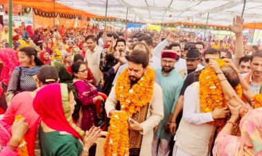 नारीशक्ति के उत्थान व उनके कल्याण में 10 वर्षों में हुए उल्लेखनीय कार्य : अनुराग ठाकुर