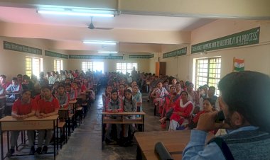 सारे काम छोड़ दो, सबसे पहले वोट दो : डॉ. जगदीश चंद नेगी