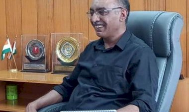 सार्वजनिक संपत्तियों पर न हो कोई भी राजनीतिक पोस्टर, बैनर या होर्डिंग, जिला निर्वाचन अधिकारी ने सभी अधिकारियों को दिए निर्देश