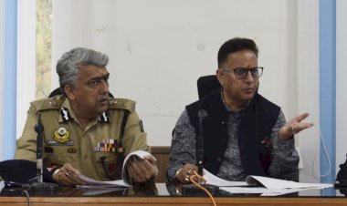 एसीएस तथा एडीजीपी ने जिला प्रशासन के साथ की बैठक