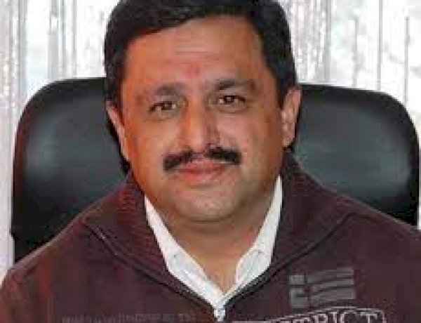 कसौली मार्केट के सभी प्रभावितों को फौरी राहत राशि प्रदान