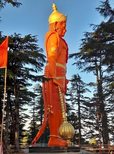 जाखू मंदिर के एस्कलेटर अष्टमी, नवमी और हनुमान जयंती पर केवल ऊपर की ओर चलेंगे