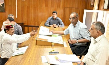 हमीरपुर संसदीय क्षेत्र में पहले दिन एक निर्दलीय प्रत्याशी ने भरा परचा