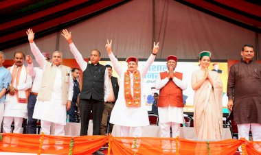 कांग्रेस धर्म, जाति, इलाके और ‘फूट डालो, राज करो’ की राजनीति करती आई है : नड्डा