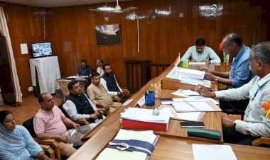 हमीरपुर जिले में पांचवें दिन दाखिल हुए 4 नामांकन पत्र